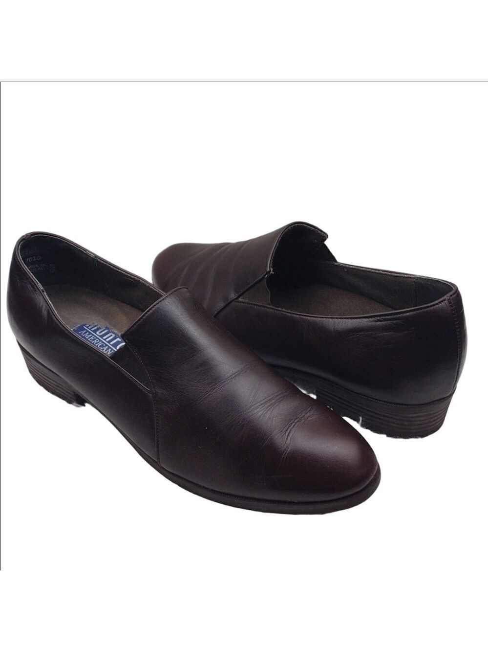 Munro Sport American Footwear Brown Leather Almond Toe Low Heel Loafer Shoe